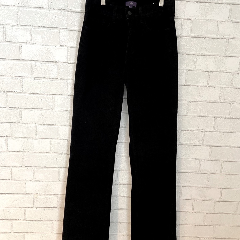 Size 2 never been worn bootcut not your daughter’s jeans